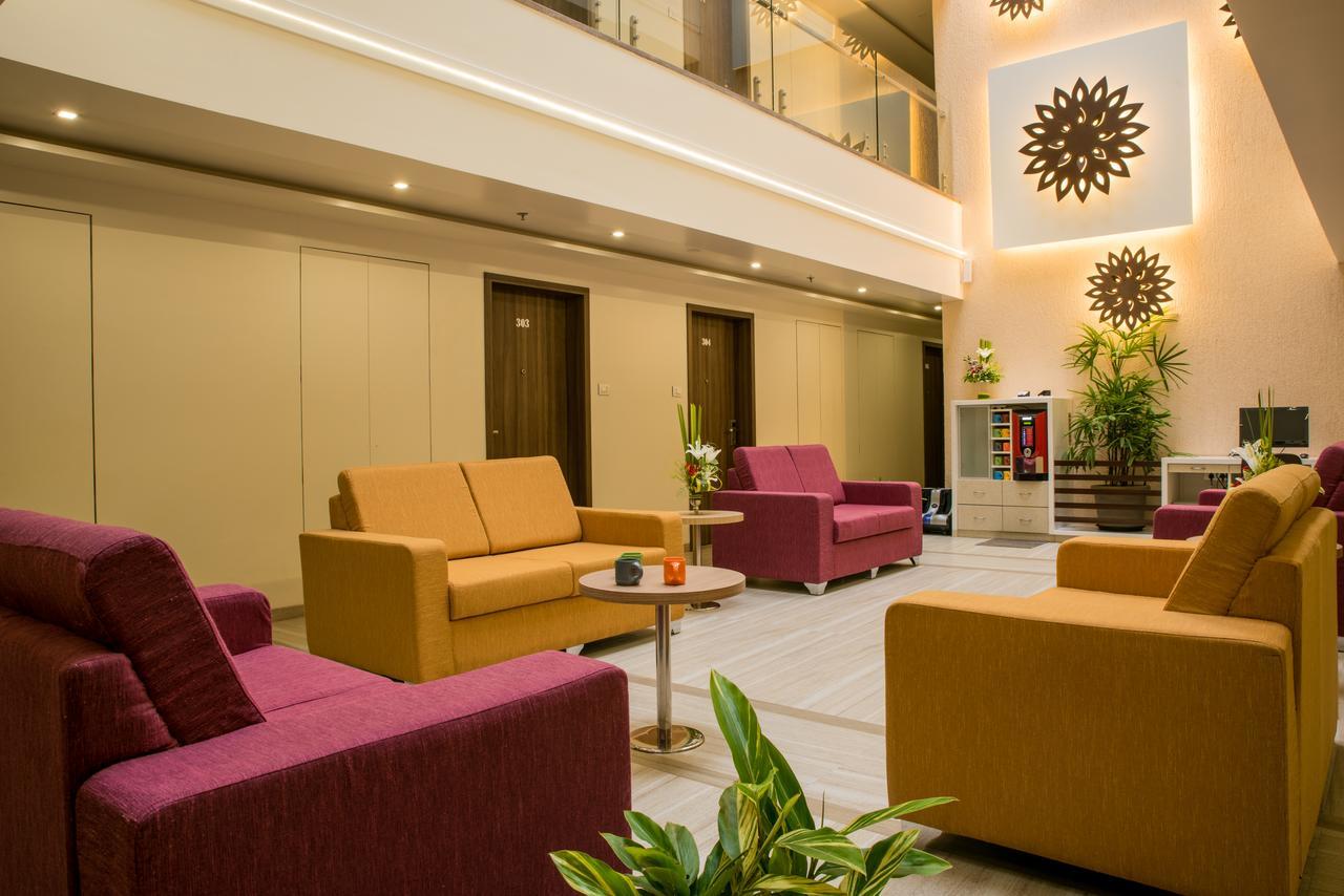 Hotel Grand Rio Nashik Esterno foto