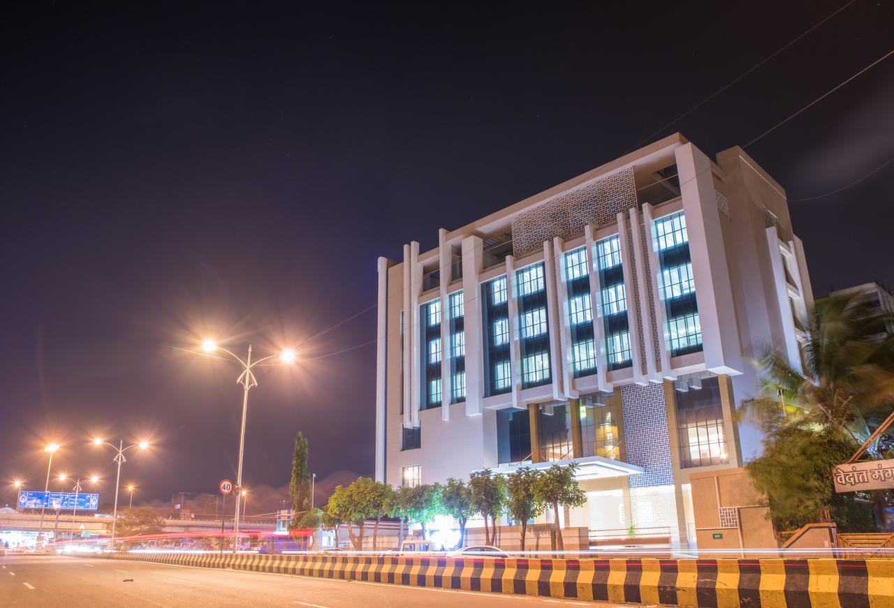 Hotel Grand Rio Nashik Esterno foto