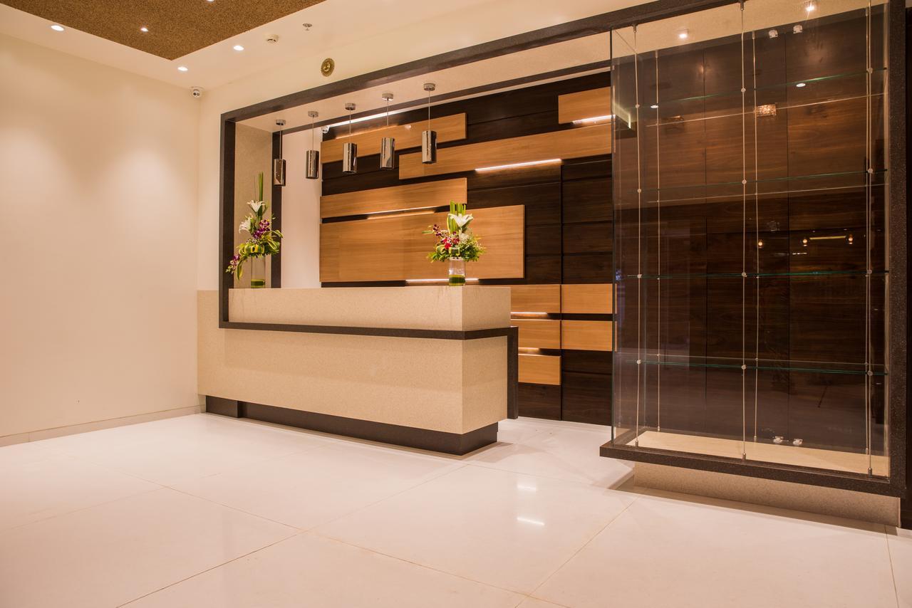 Hotel Grand Rio Nashik Esterno foto