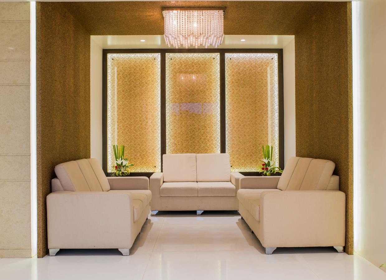 Hotel Grand Rio Nashik Esterno foto